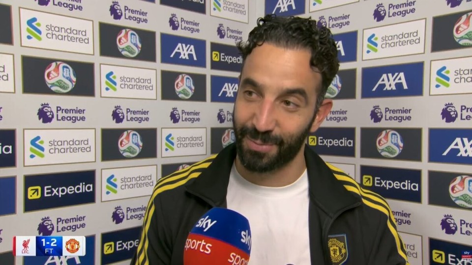 曼联后开放, 会外, 更衣室给天 曼联后开放, 会外, 更衣室给天